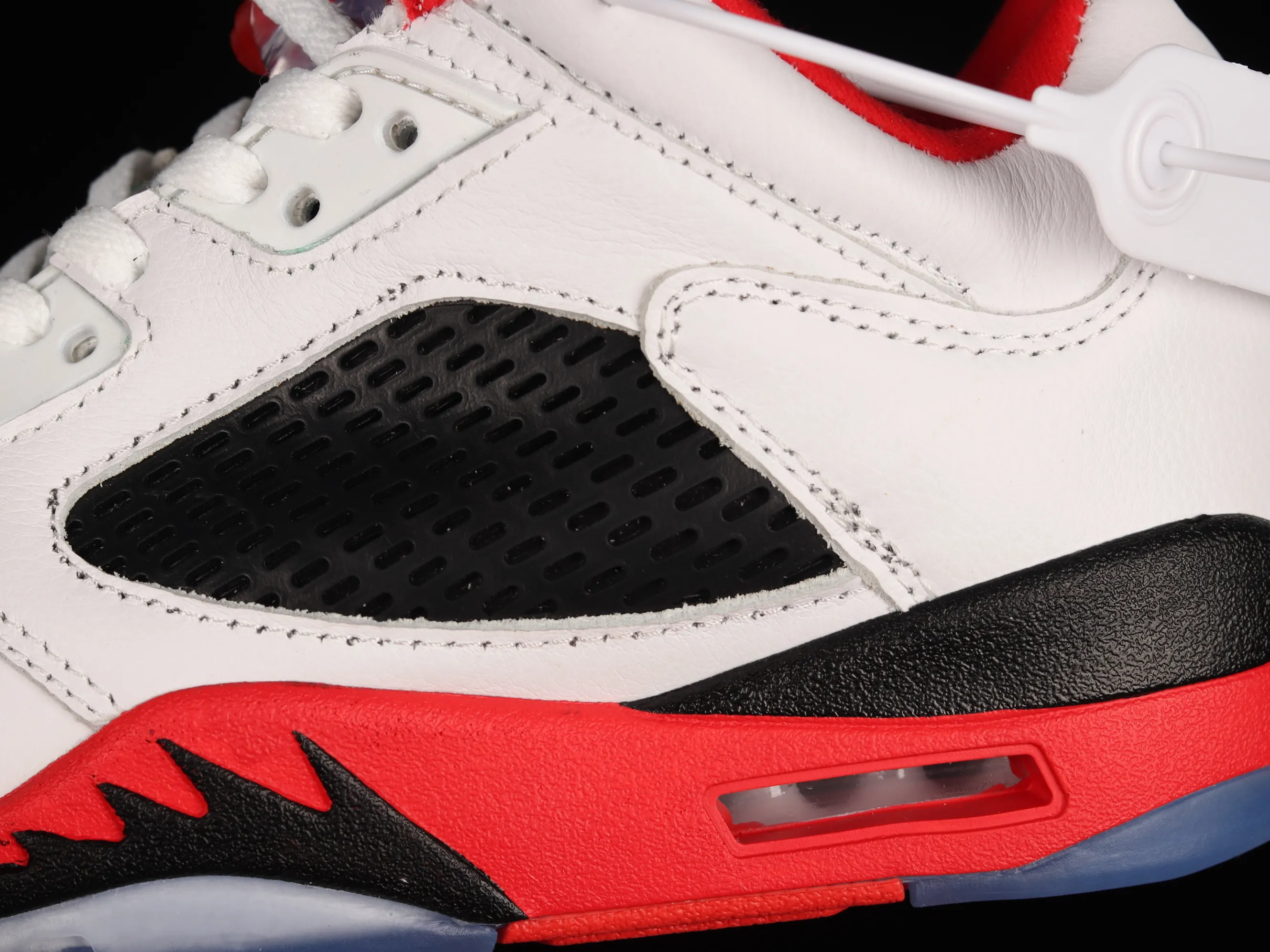 All categories Air Jordan Jordan series basketball shoes Air Jordan 5 Air Jordan 5 Low "Fire Red" AJ5 Joe 5 classic white and red low-top basketball shoes 314338-101